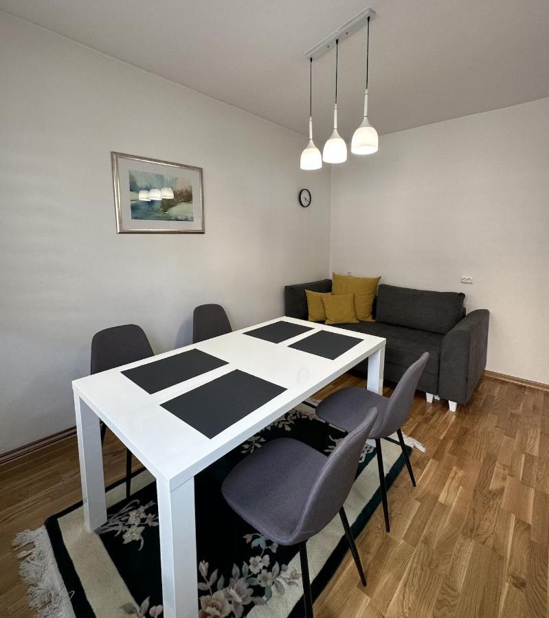B Home Apartment For Rent SJJ Exteriör bild